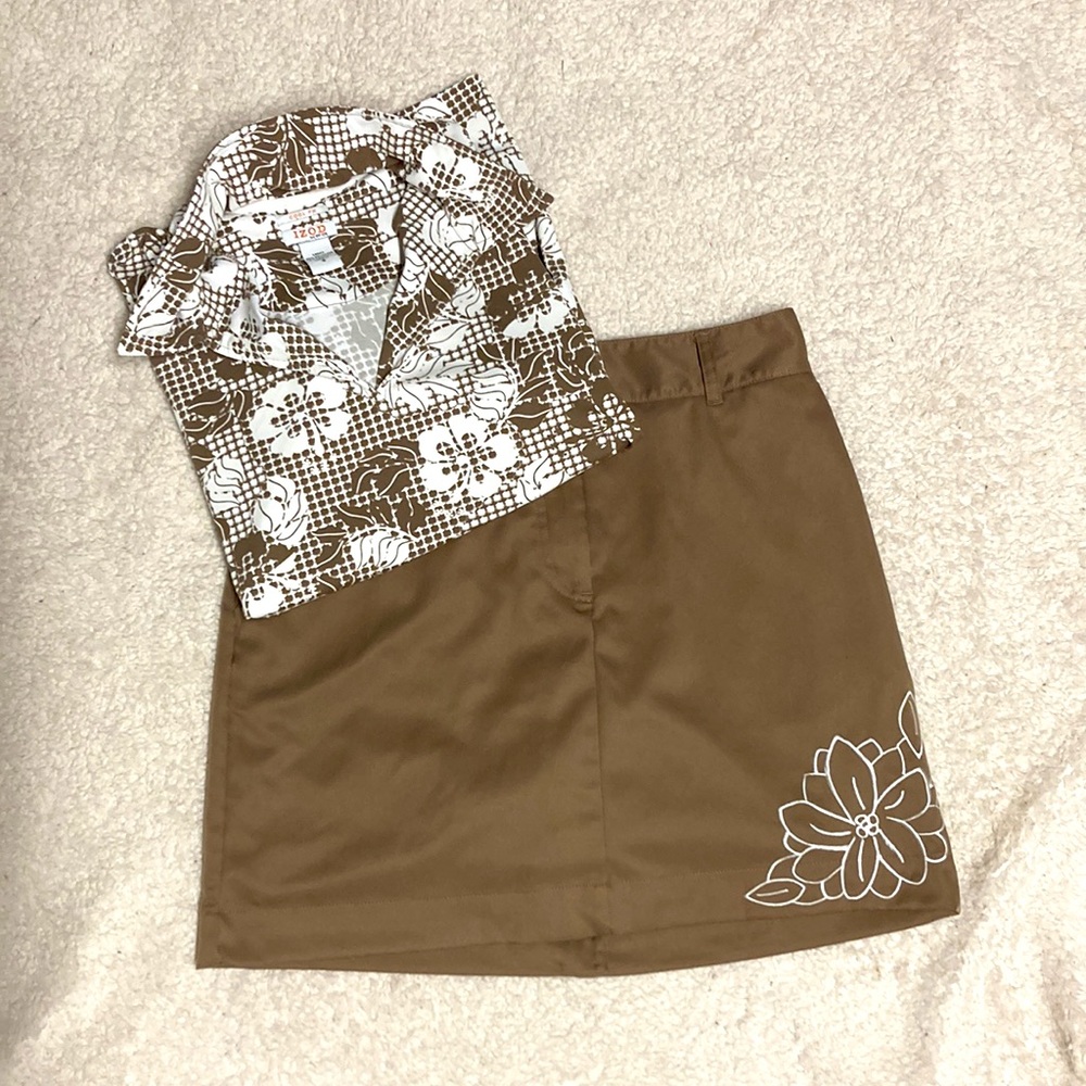 IZOD Floral Skort